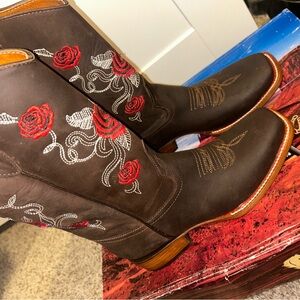 La sierra boots